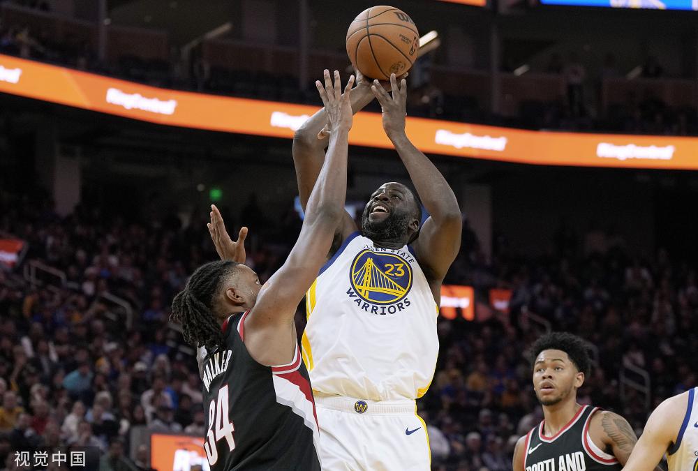 滑雪赛事中 滑雪赛事中